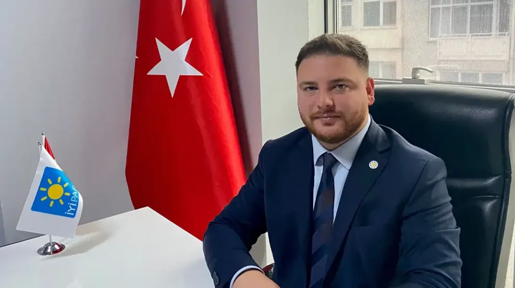 İyi Parti Yalova Merkez İlçe Başkanı Halil İbrahim Tokay,