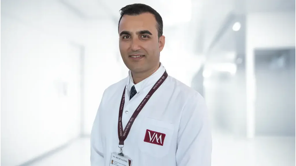 ERKEK KISIRLIĞINDA GİZLİ TEHLİKE VARİKOSEL Üroloji Uzmanı Dr. Öğr. Üyesi Abdullah Açıkgöz