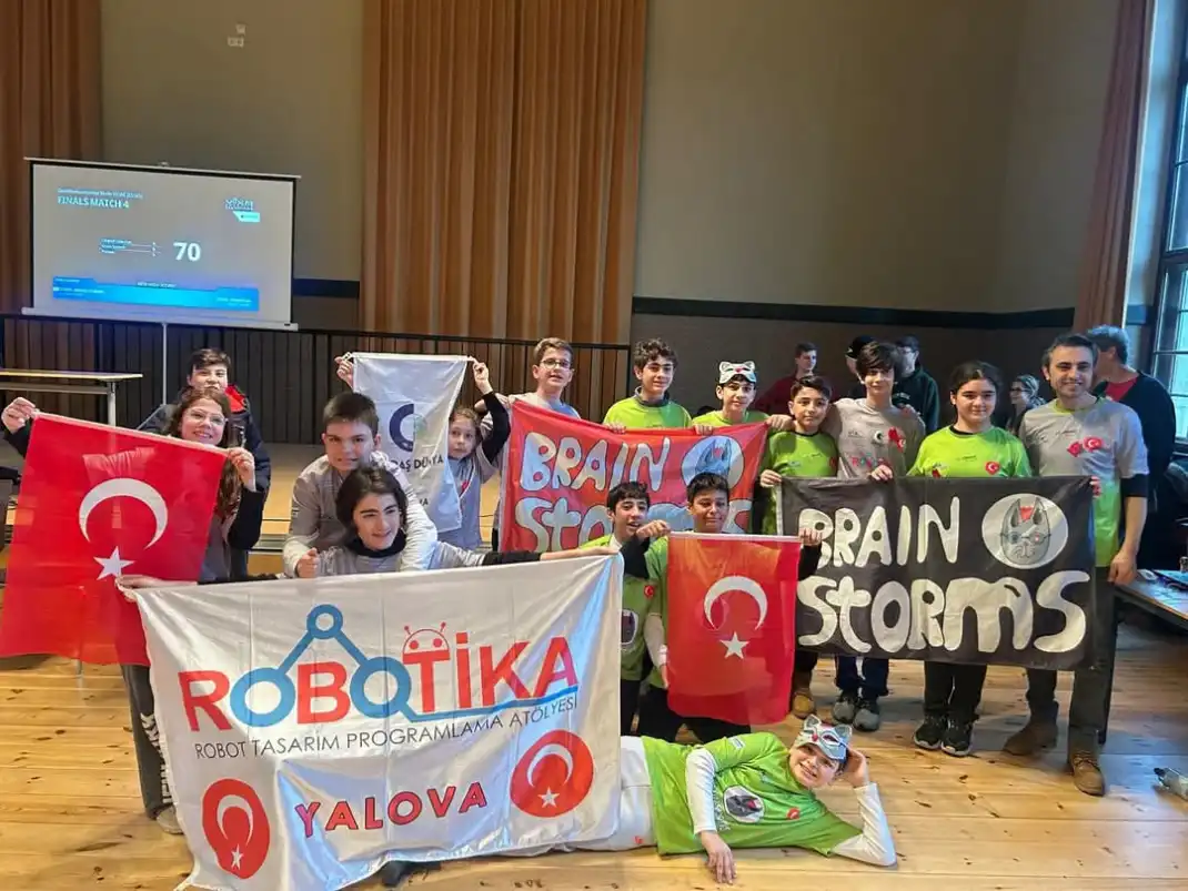 YALOVA'NIN ROBOTİK TAKIMI DÜNYA ŞAMPİYONU